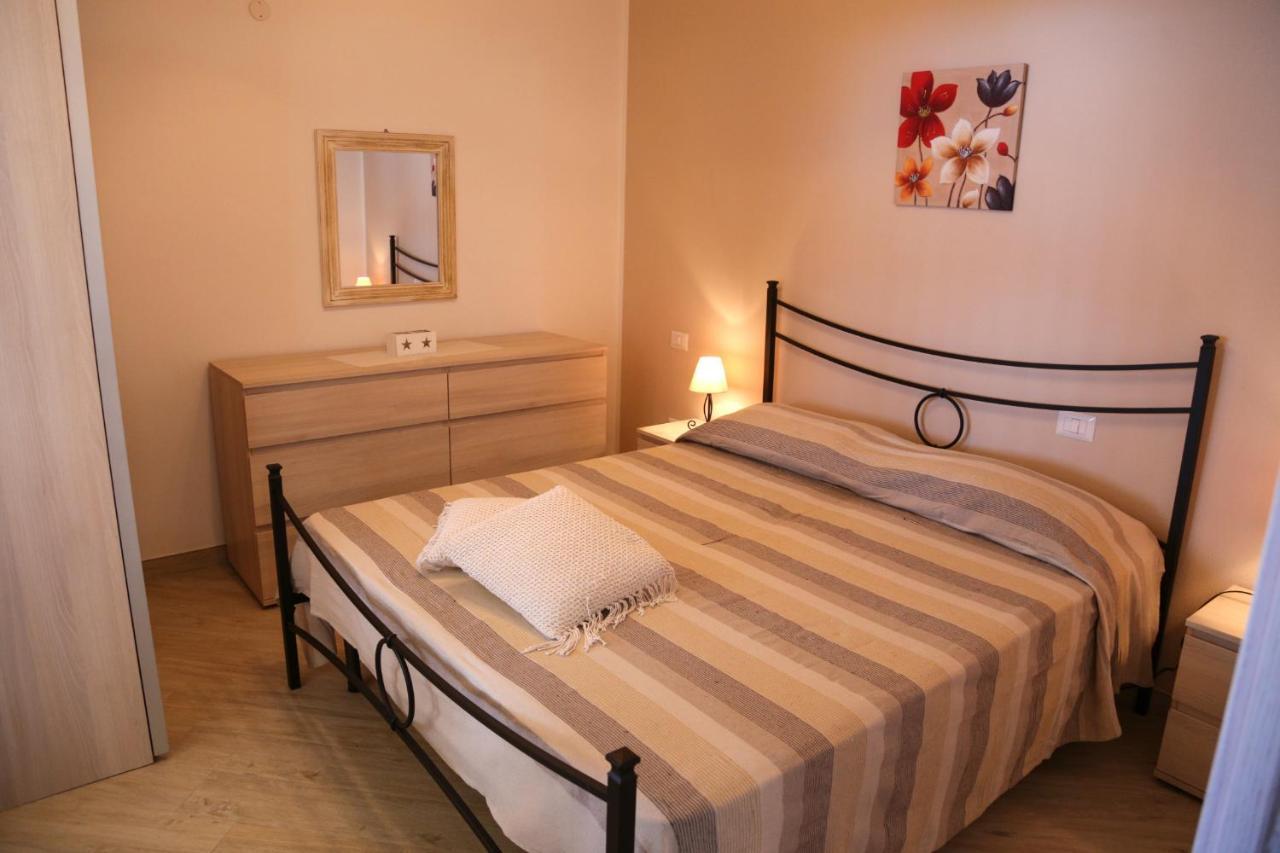דירות קאסטלסארדו La Casa Di Geppo מראה חיצוני תמונה